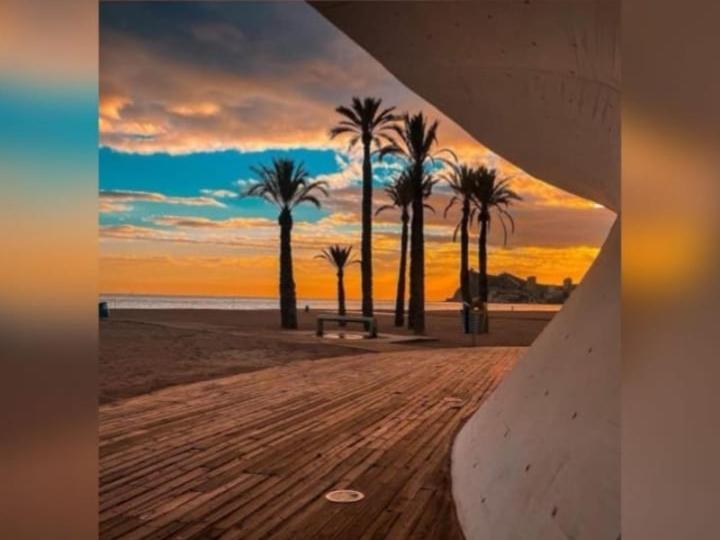 בנידורם Apartamento Frente Al Mar מראה חיצוני תמונה